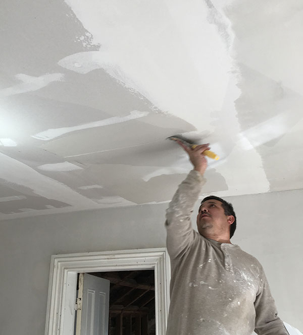 skim coating ceiling sponge sanding