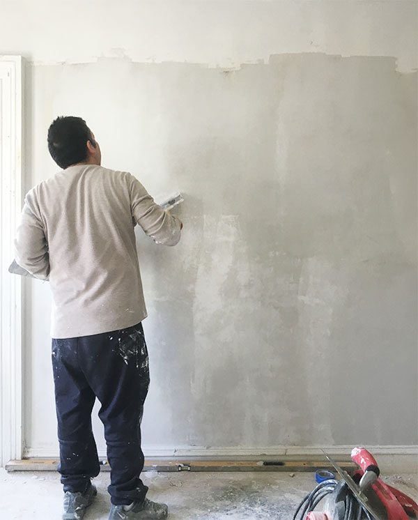 How to Skim Coat Walls with the Best of