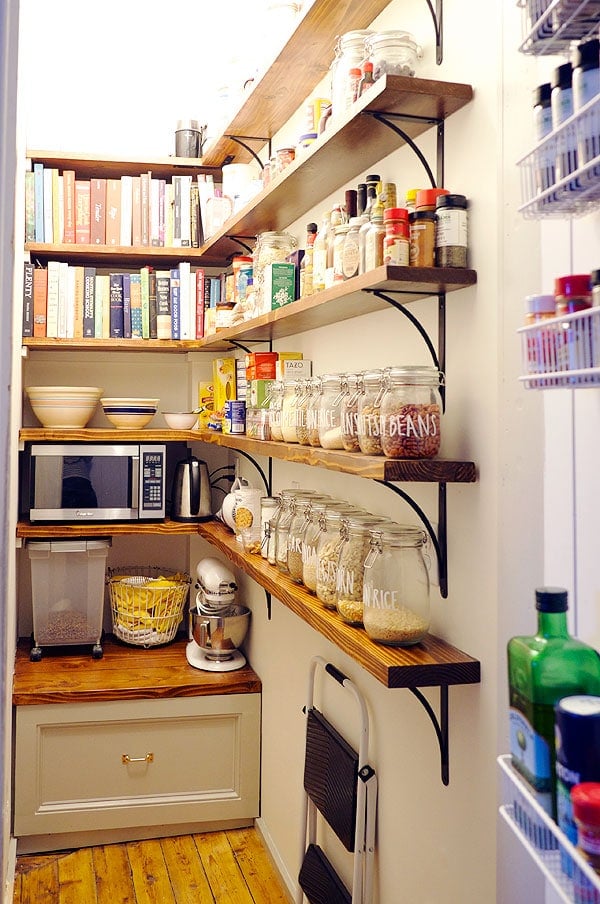 Organizing the Butler's Pantry - MY 100 YEAR OLD HOME
